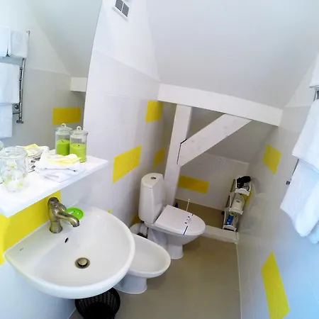 Apartment A&a