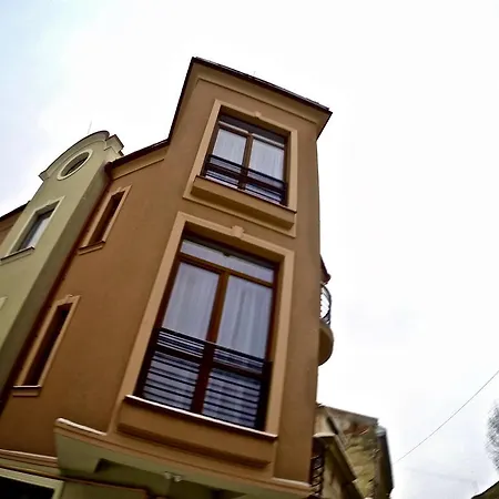 Apartment A&a *
